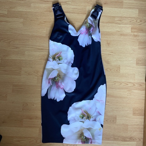 Ted Baker London Floral Navy Blue Sleeveless Midi Fit Dress Size 5 - Picture 2 of 10